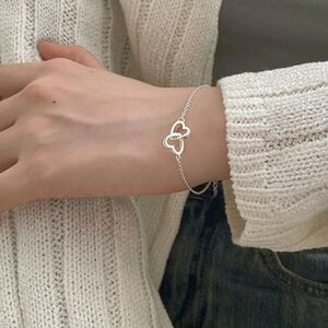 NEW Silver Double Hollow Hearts Bracelet